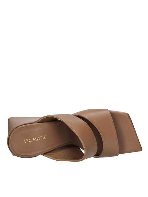  VIC MATIE' | 1G3860D_G46G200315THAMES